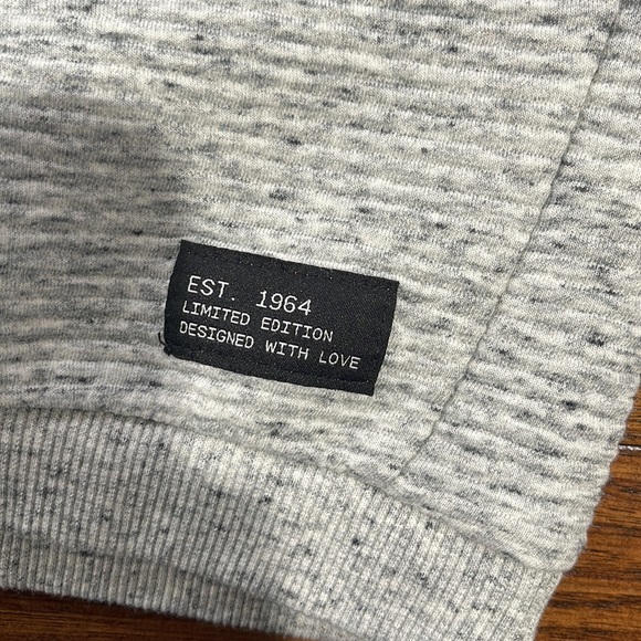 size 1 sweaters bundle - Picture 2 of 6